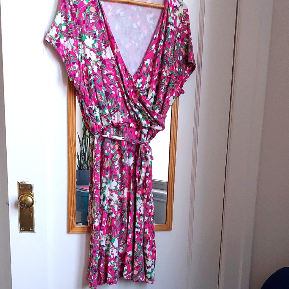Floral Tie-Waist Wrap Dress